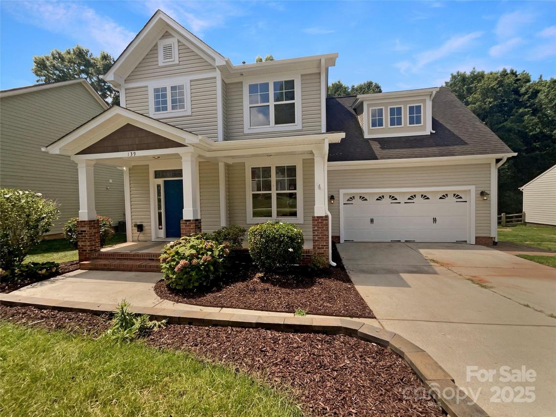 139 Hedgewood Dr., Mooresville, NC 28115