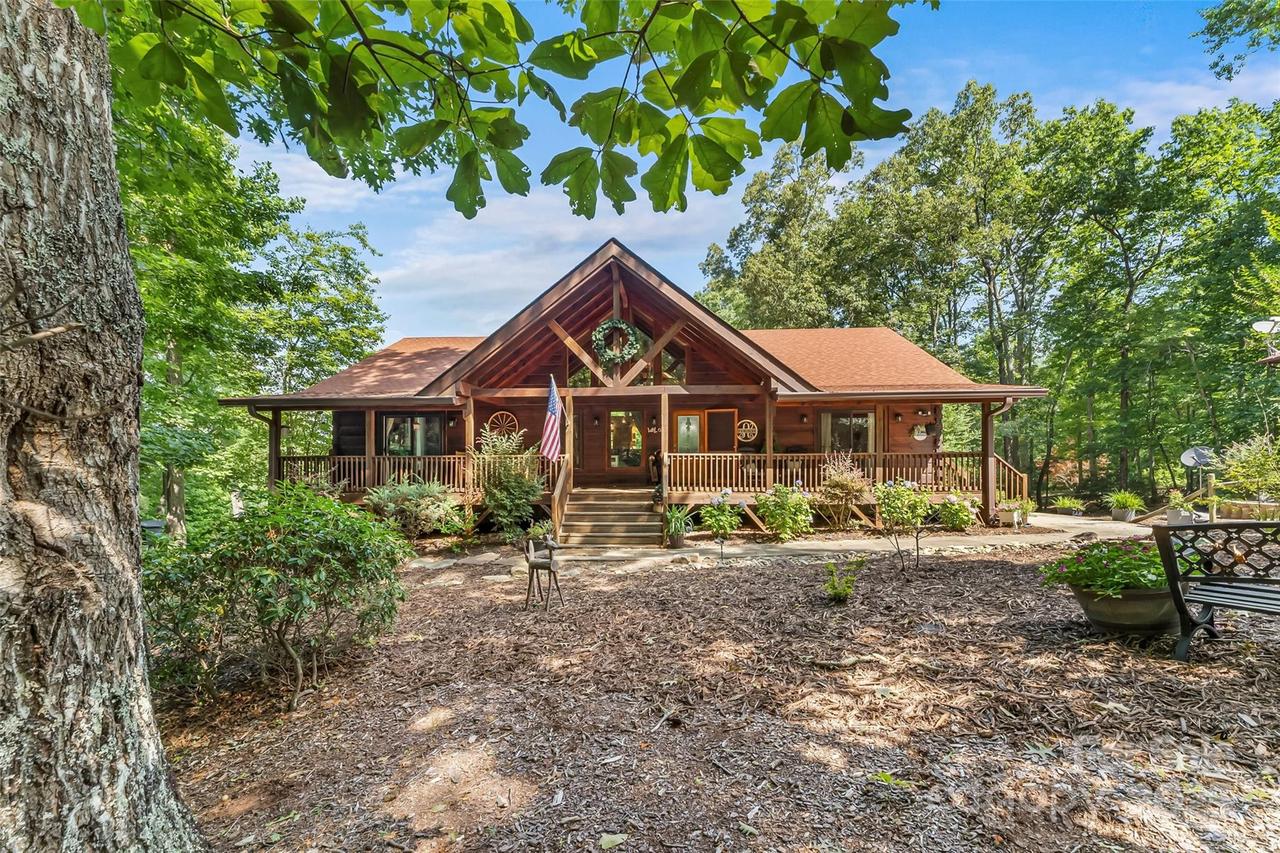 279 Outback Tr., Nebo, NC 28761