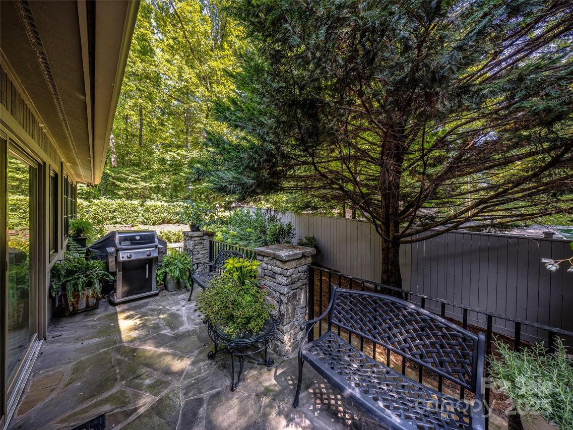 64 Toxaway Shores Dr. #2, Lake Toxaway, NC 28747