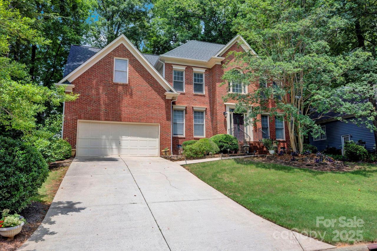 5138 Foxbriar Tr., Charlotte, NC 28269