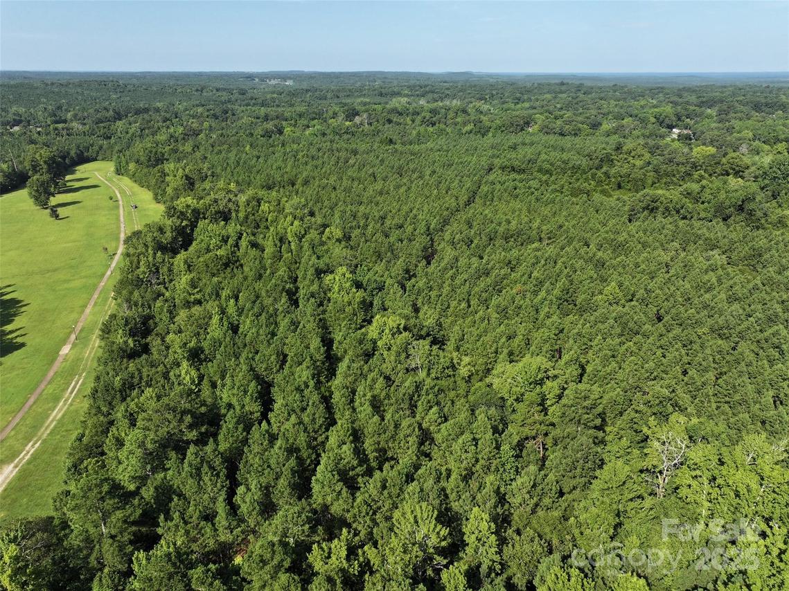 000 Chesterfield Rd., Wadesboro, NC 28170
