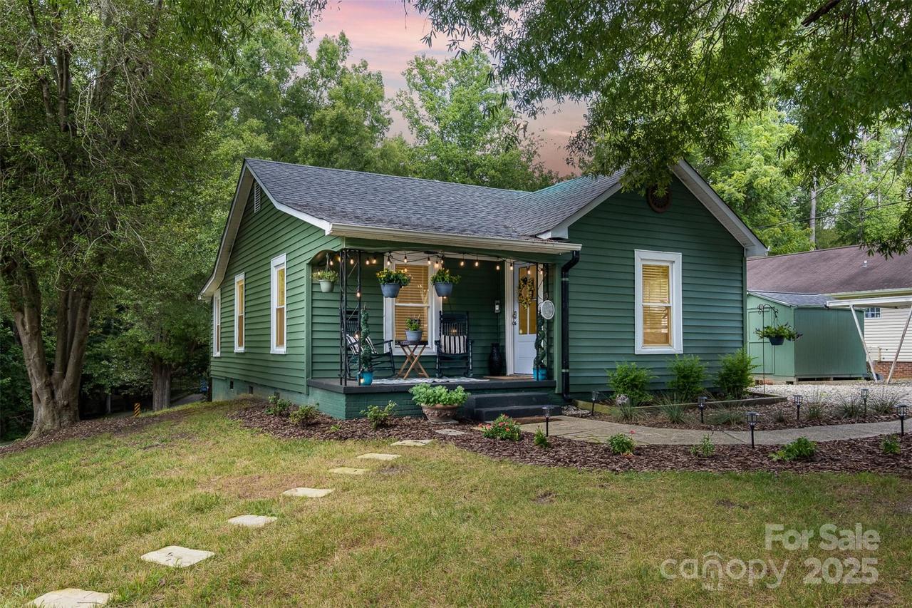 1114 Mountain St., Kannapolis, NC 28081