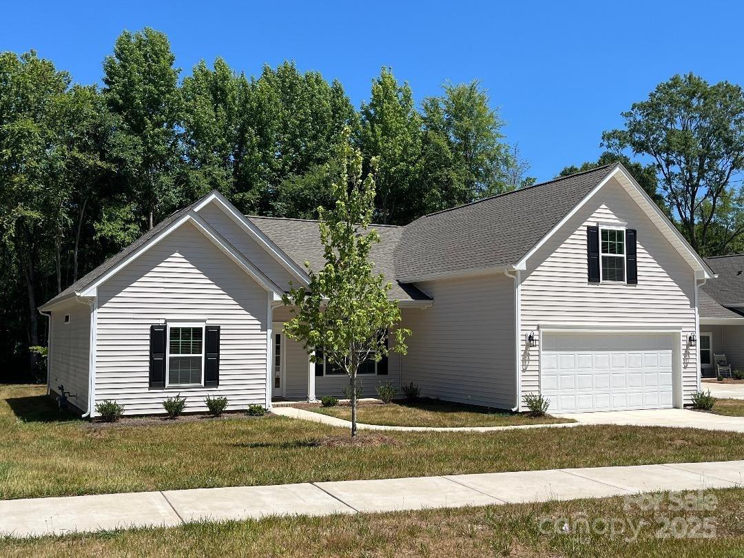 5126 Rocky River Crossing Rd., Harrisburg, NC 28075