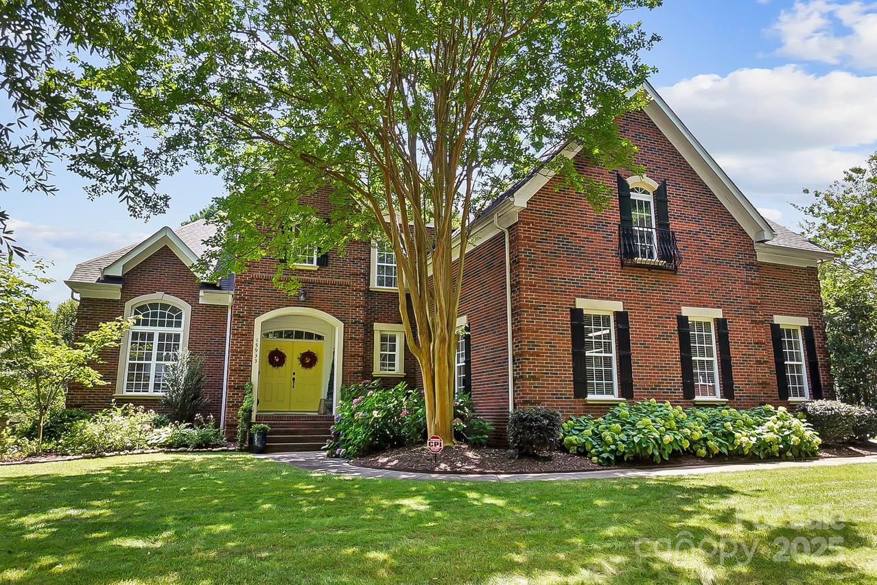 15933 Glen Miro Dr., Huntersville, NC 28078