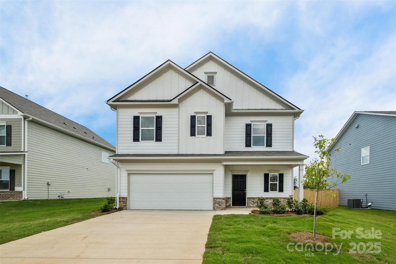 2194 Catawba Trace Dr., Catawba, NC 28609