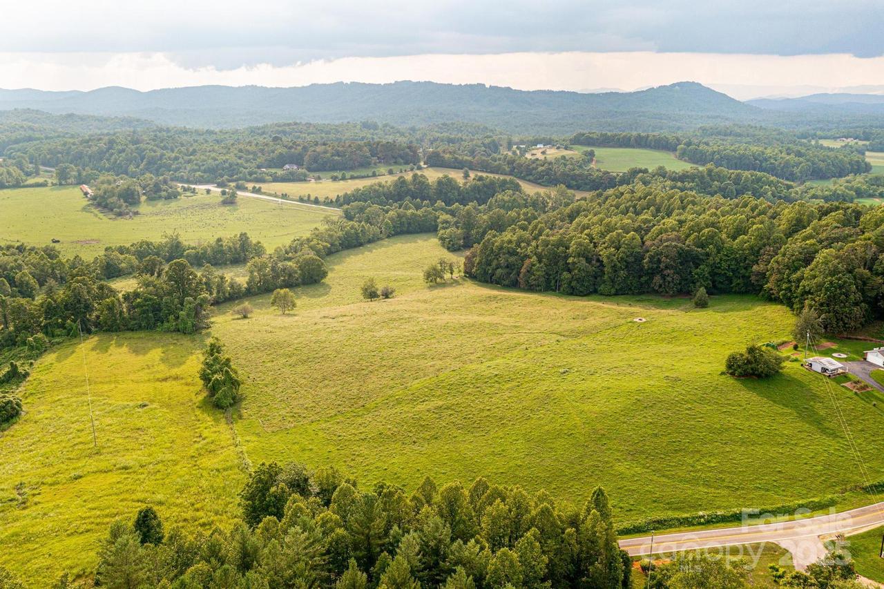 Boone Gap Rd., Boomer, NC 28606