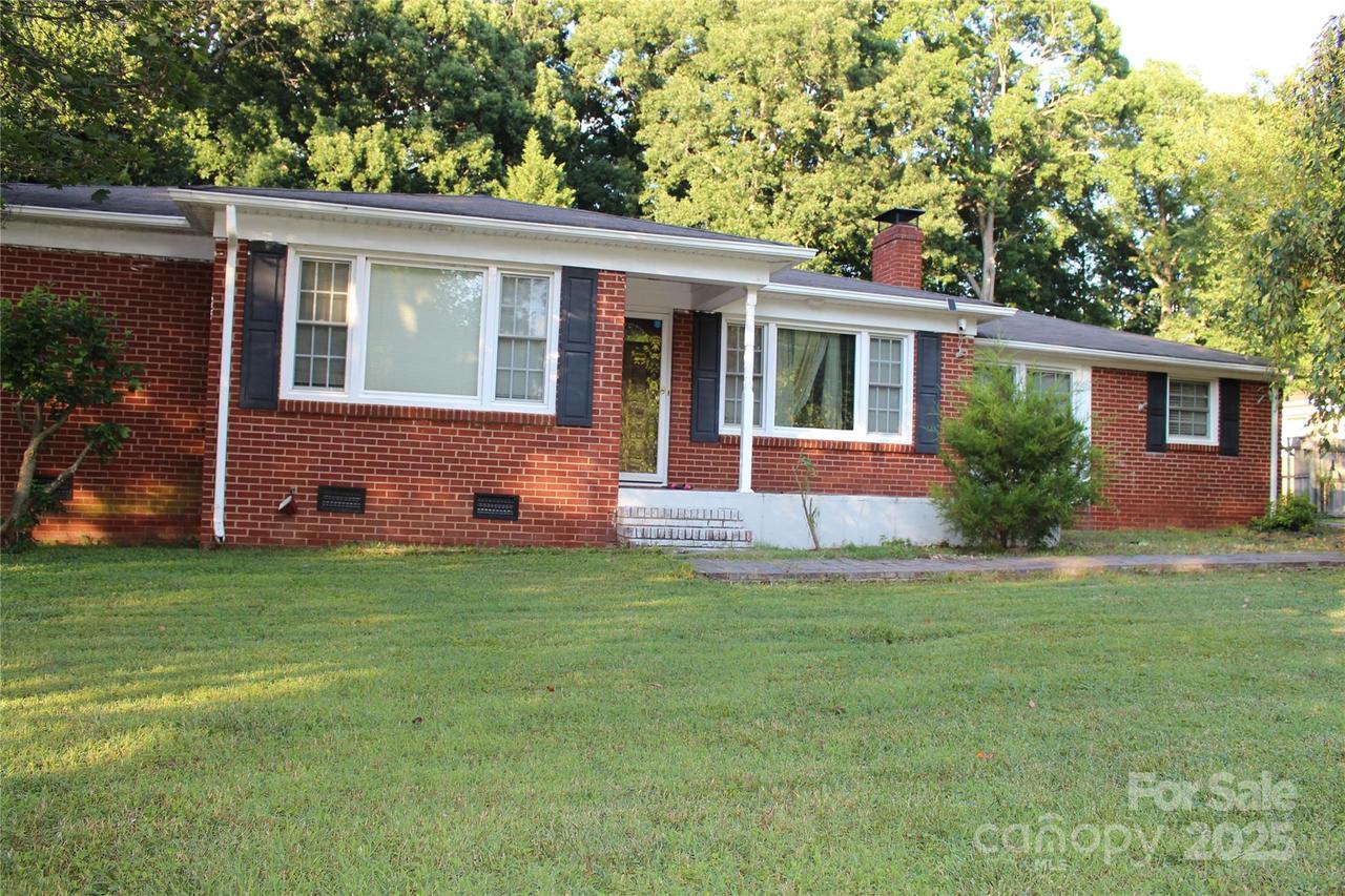 2710 Tallu Rd., Charlotte, NC 28269