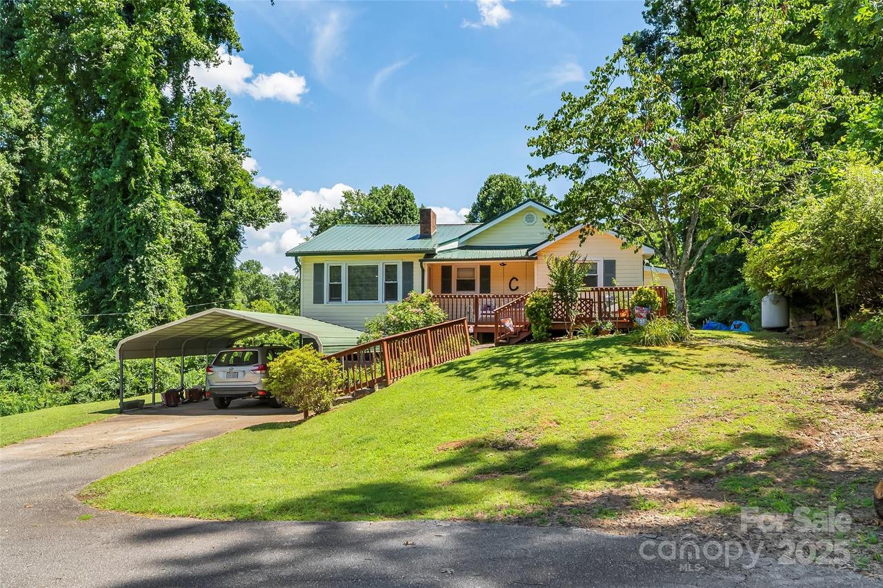 339 Highland Dr., Marion, NC 28752