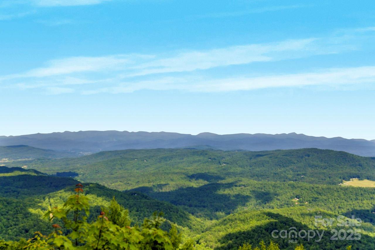 117 Sahalee Tr. #2, Hendersonville, NC 28739