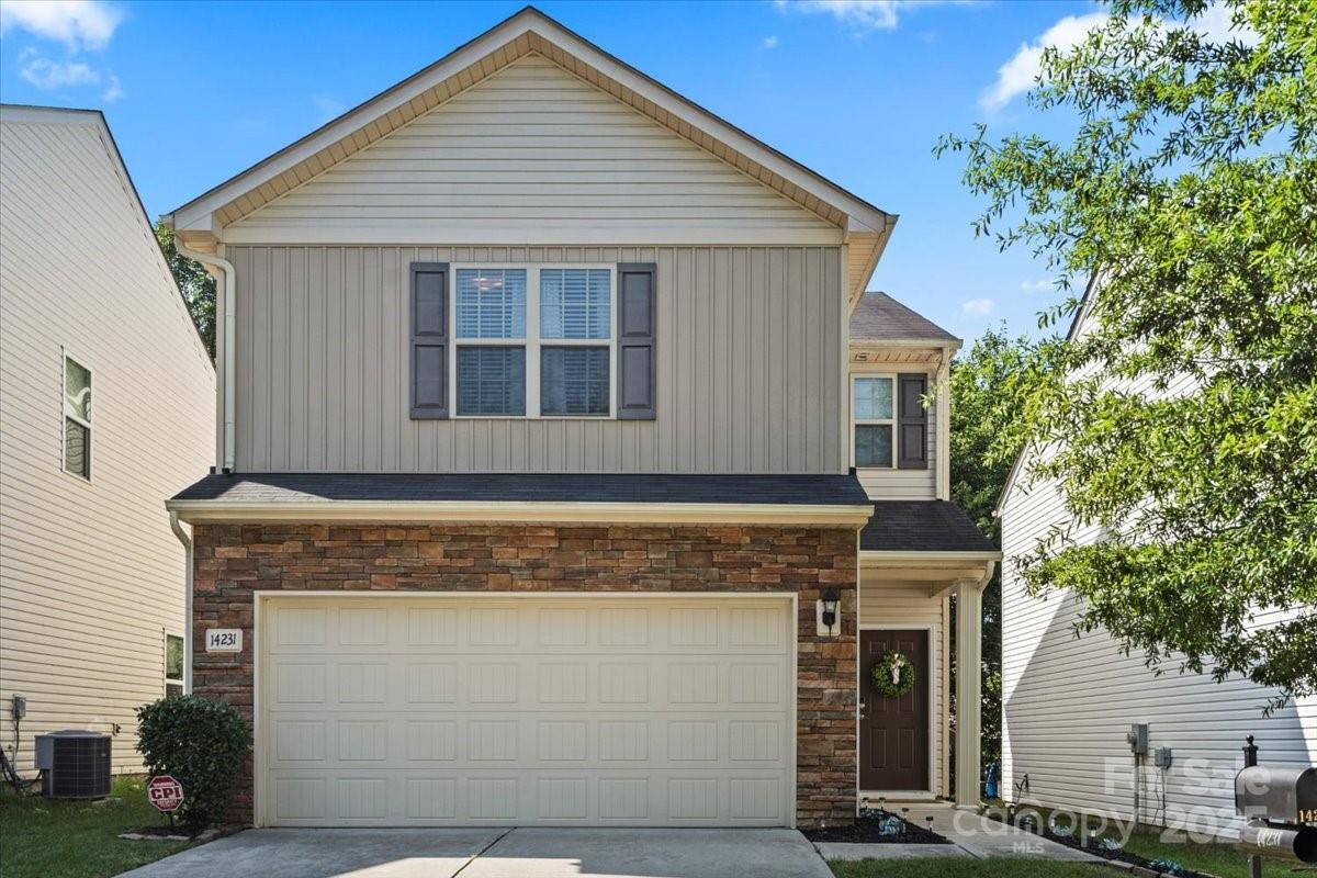 14231 Drake Watch Ln., Charlotte, NC 28262