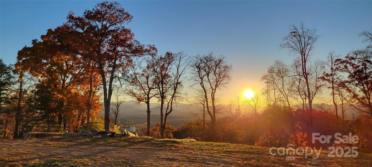 424 Reservoir Rd. #1R, Asheville, NC 28803