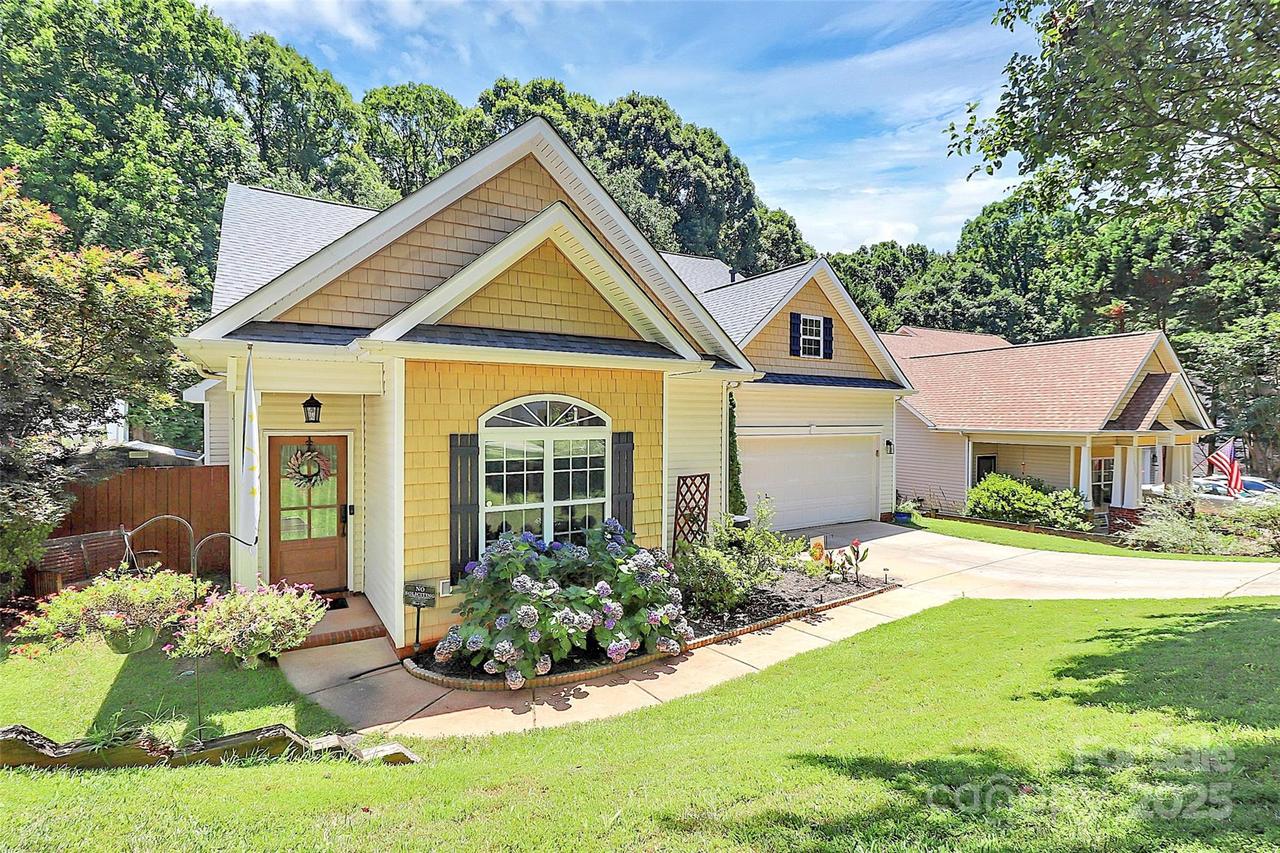 13929 Hastings Farm Rd., Huntersville, NC 28078