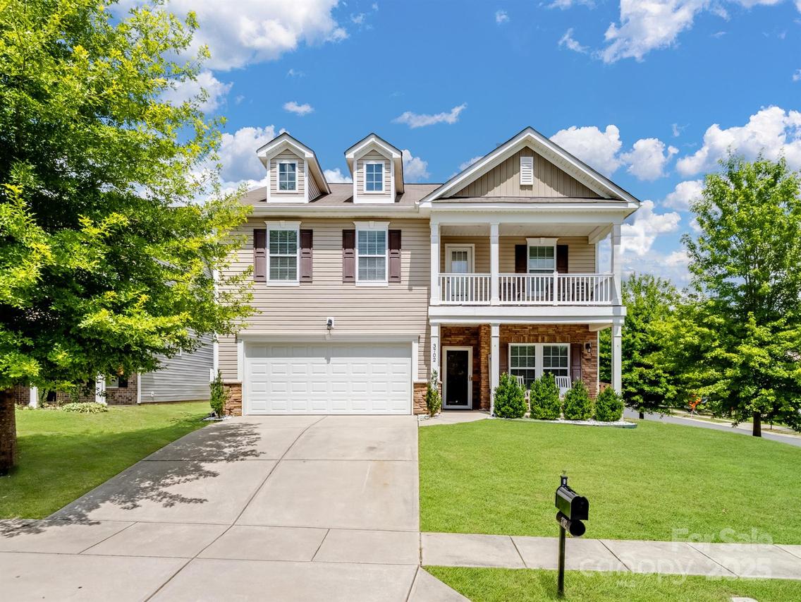 3702 Wiegon Ln., Charlotte, NC 28216