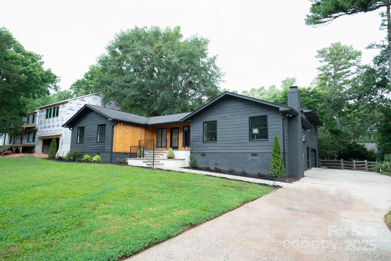 4901 Pine Ridge Rd., Charlotte, NC 28226