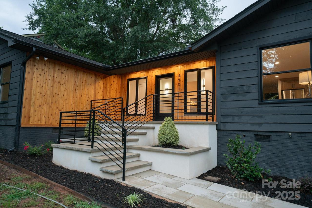 4901 Pine Ridge Rd., Charlotte, NC 28226
