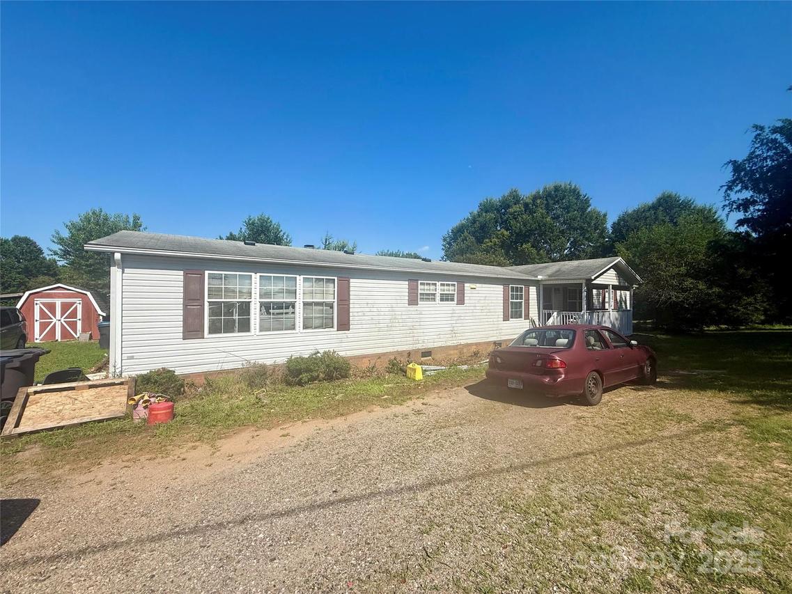 1342 Shinnville Rd., Cleveland, NC 27013