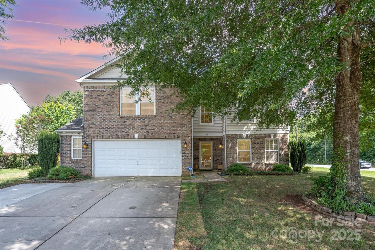 100 Kendrick Farm Dr., Mount Holly, NC 28120