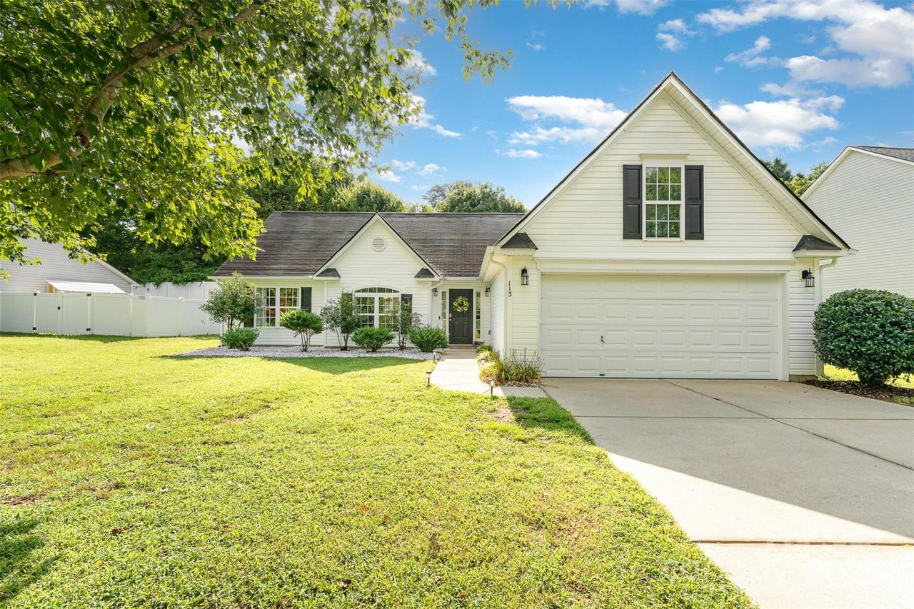 113 Whitby Dr., Mount Holly, NC 28120