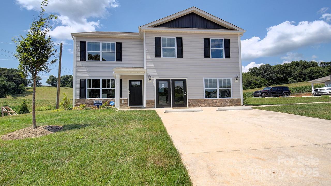 12 Wildbrook Dr., Waynesville, NC 28785