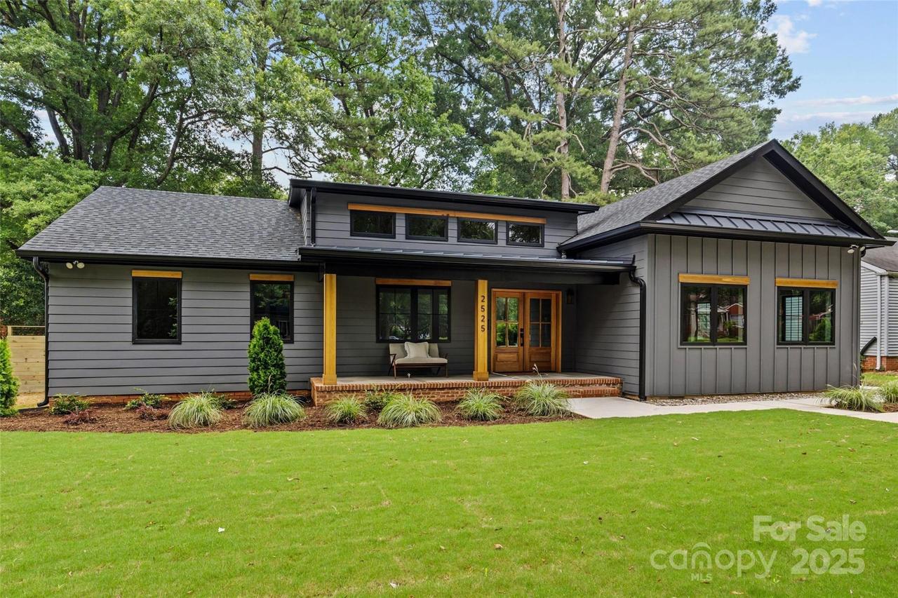 2525 Lumina Ave., Charlotte, NC 28208