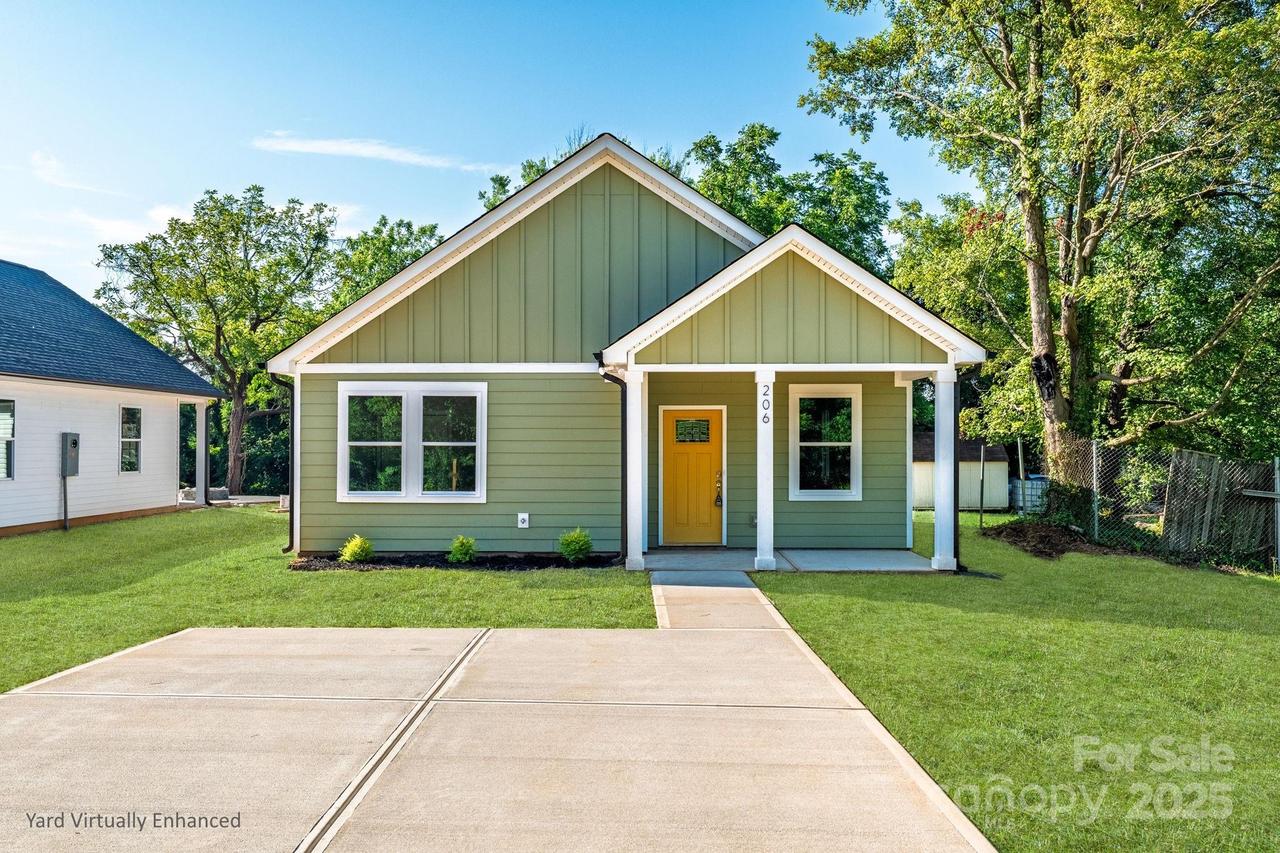 206 N Railroad Ave., East Spencer, NC 28039