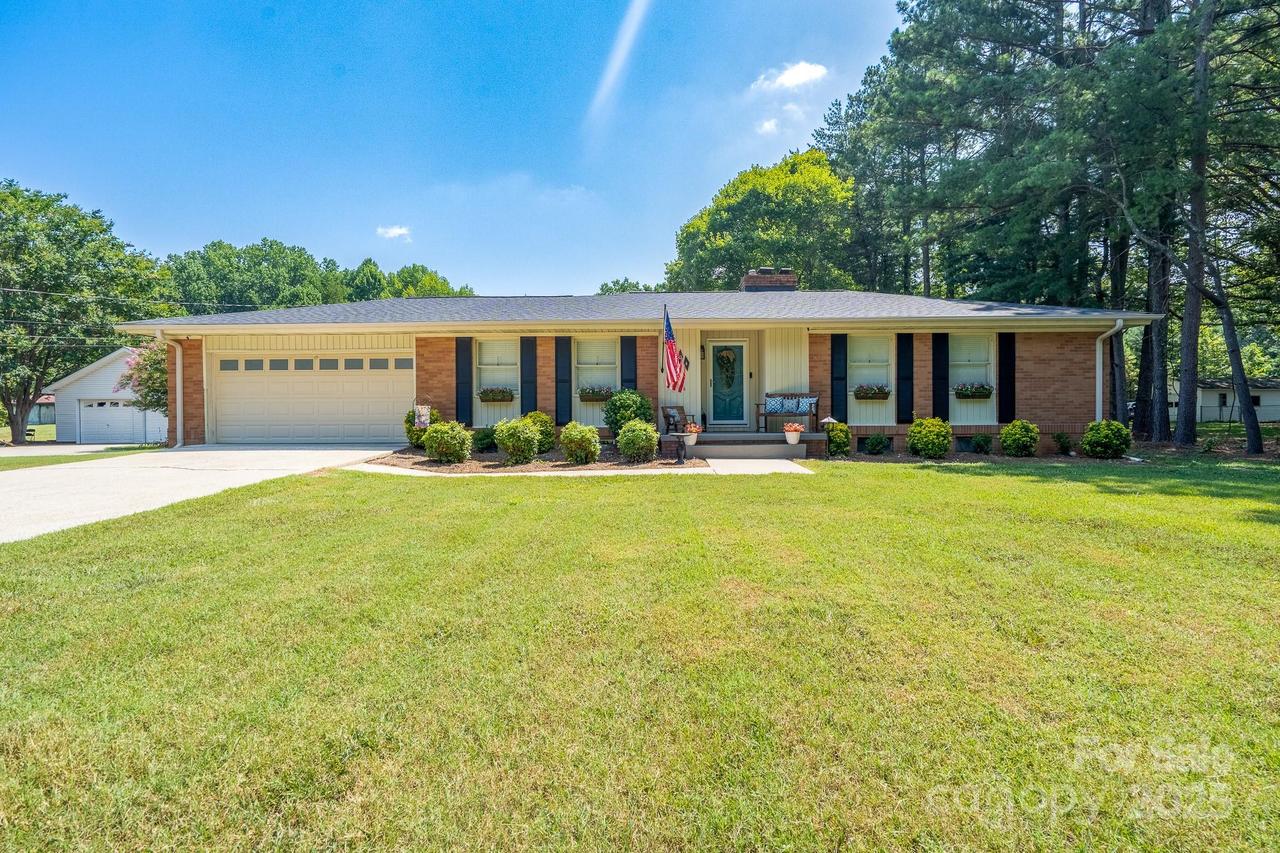 304 Sowers Ferry Rd., Salisbury, NC 28144