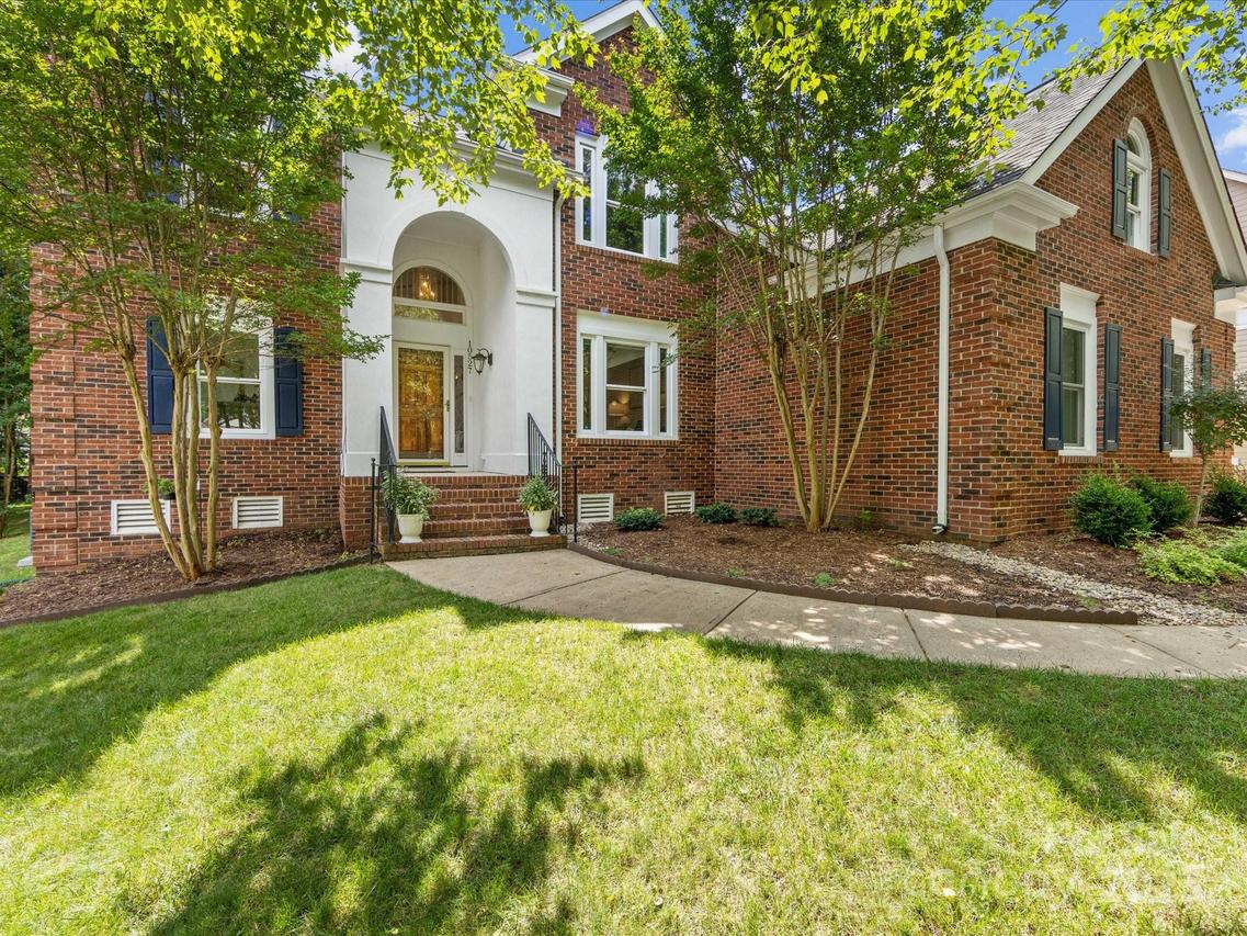 10527 Breamore Dr., Charlotte, NC 28270