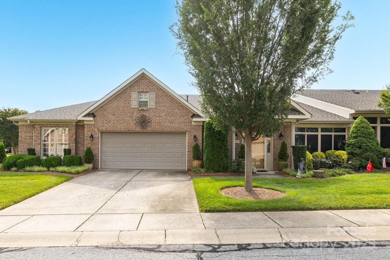 4606 Adonica Ln., Greensboro, NC 27410