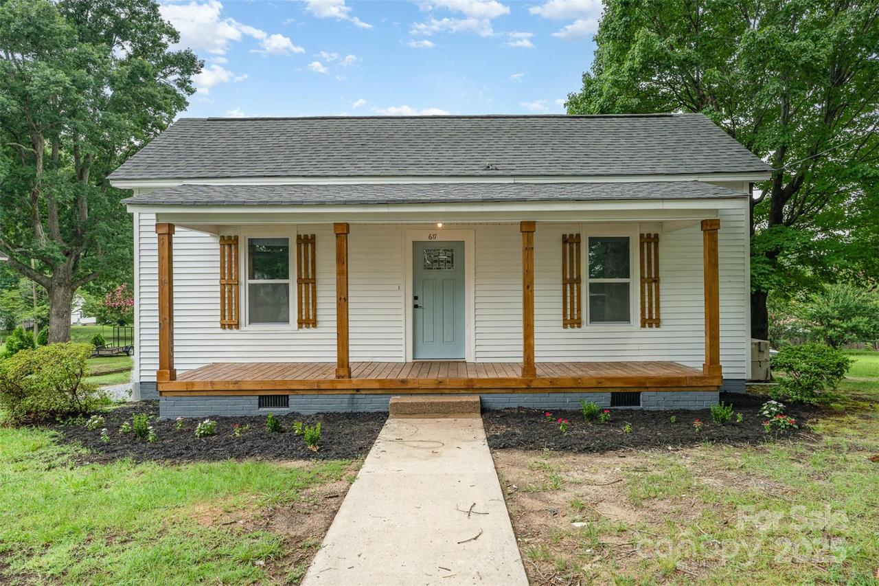 617 N Juniper Ave., Kannapolis, NC 28081