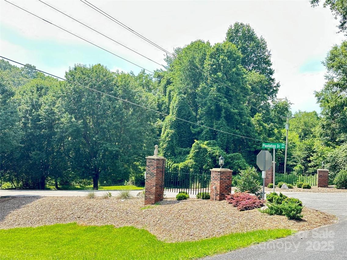 00 Plantation Dr. #40 & 41, Marion, NC 28752