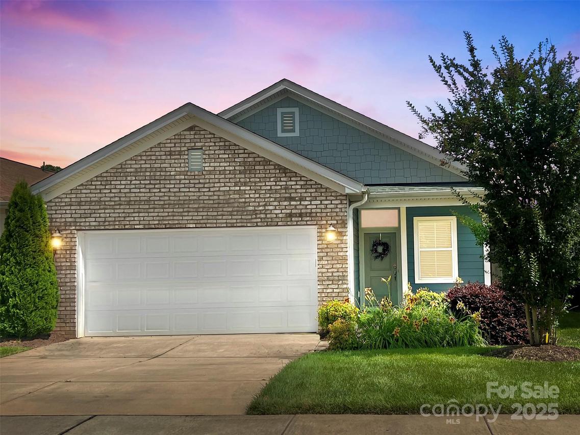 6172 Raven Rock Dr., Denver, NC 28037