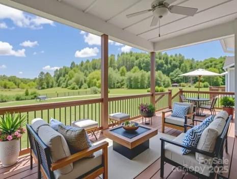 200 Leyland Cir., Hendersonville, NC 28792