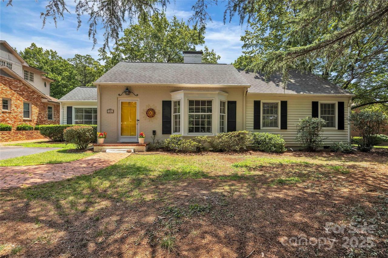 808 Henkel Rd., Statesville, NC 28677