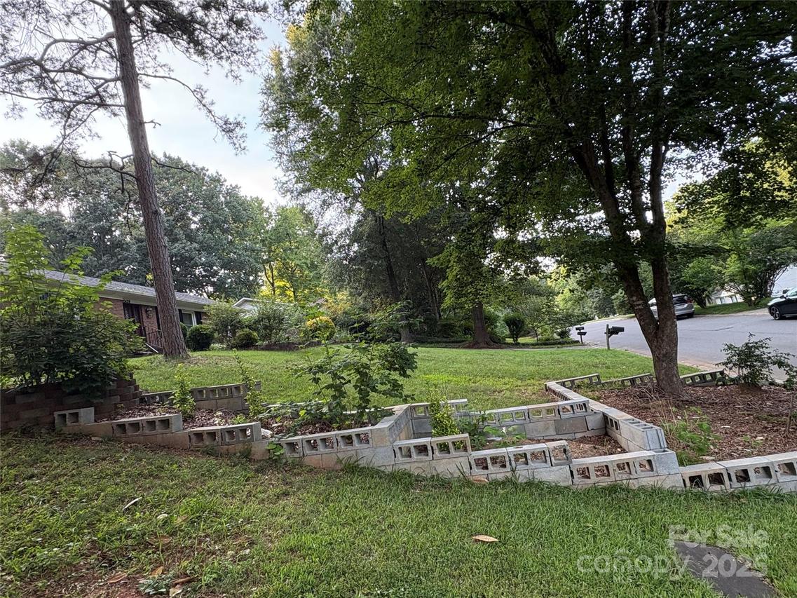 10428 Landon St., Charlotte, NC 28215