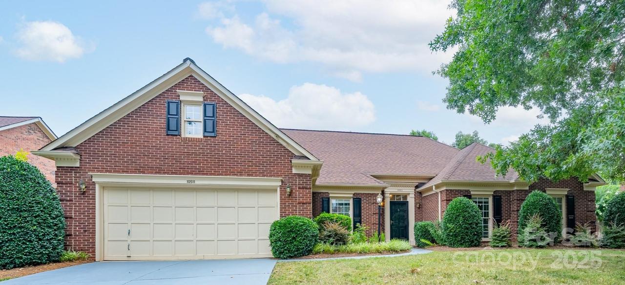 10511 Pullengreen Dr., Charlotte, NC 28277