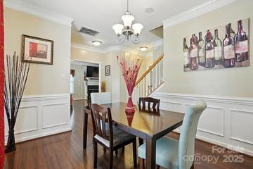 8837 Cedar Run Way, Charlotte, NC 28273