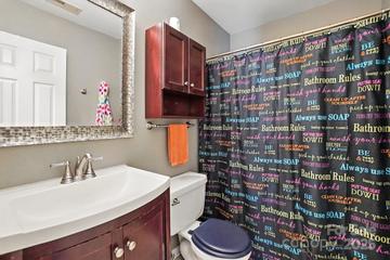 8837 Cedar Run Way, Charlotte, NC 28273