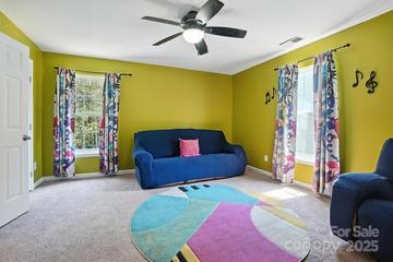 8837 Cedar Run Way, Charlotte, NC 28273