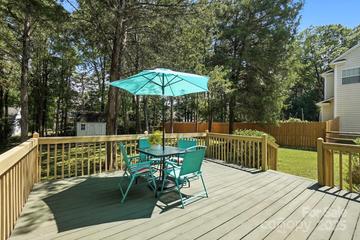 8837 Cedar Run Way, Charlotte, NC 28273