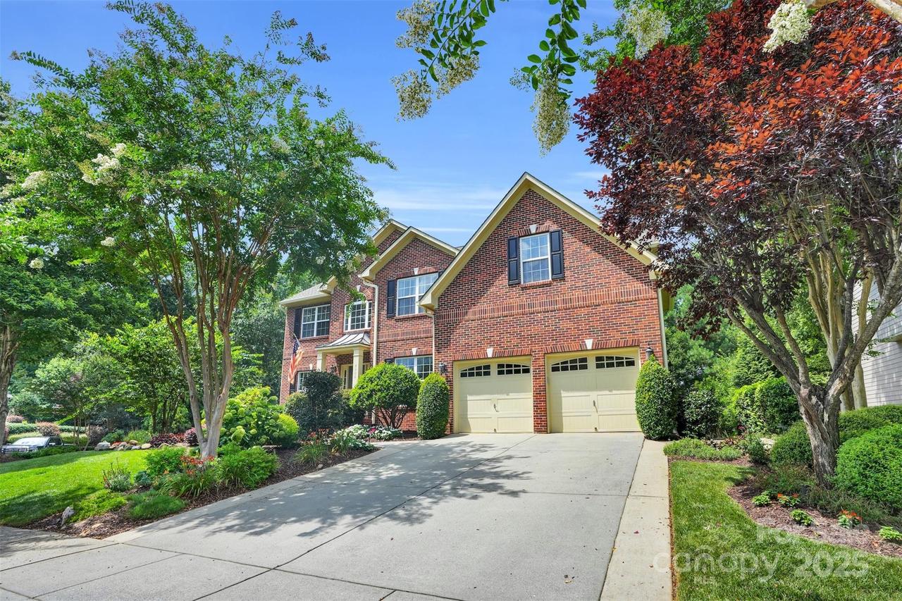 5706 Carter Woods Ct., Waxhaw, NC 28173