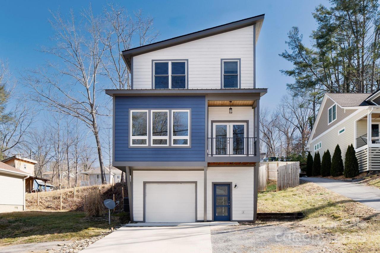 308 London Rd., Asheville, NC 28803