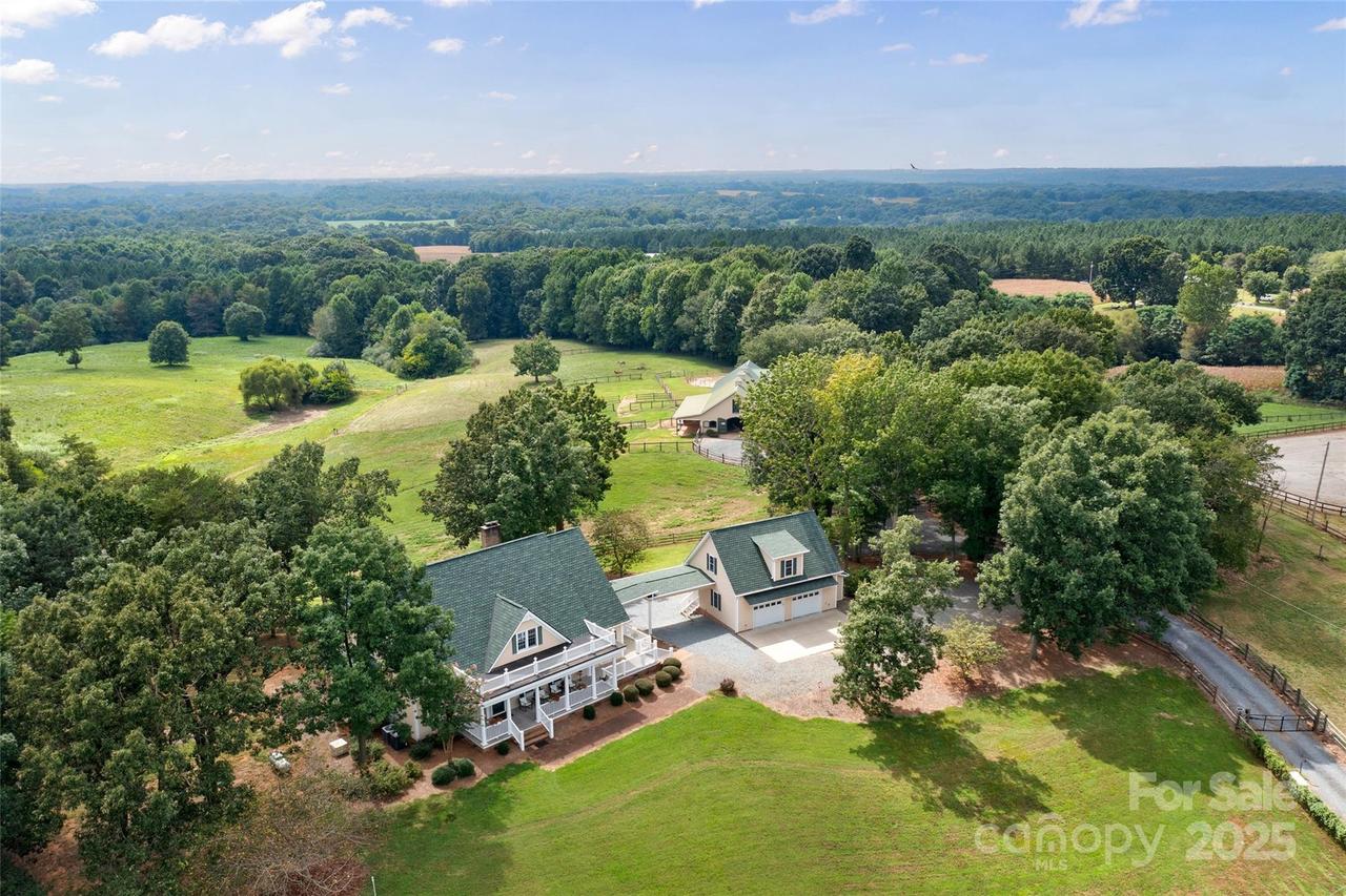 533 Blonnie Ross Rd., Polkton, NC 28135