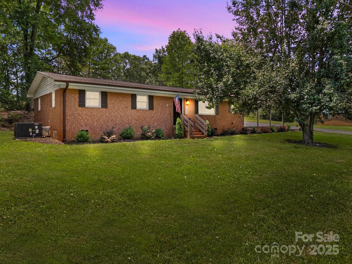 204 S Kendall St., Norwood, NC 28128