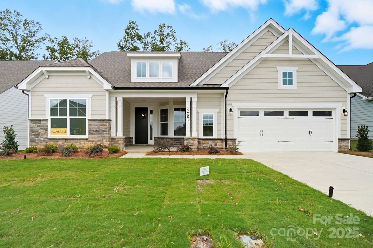 5201 Raging Creek Dr. #123, Indian Trail, NC 28079