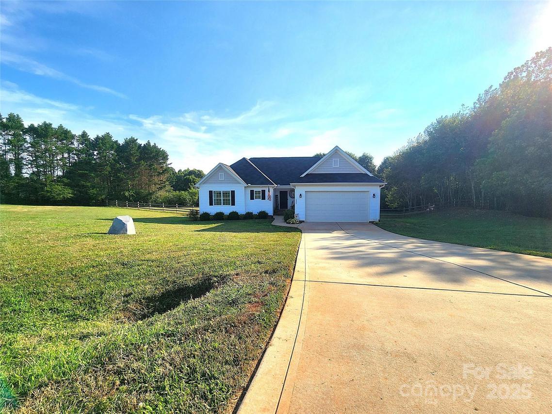 2805 Eagle Dr., Lincolnton, NC 28092