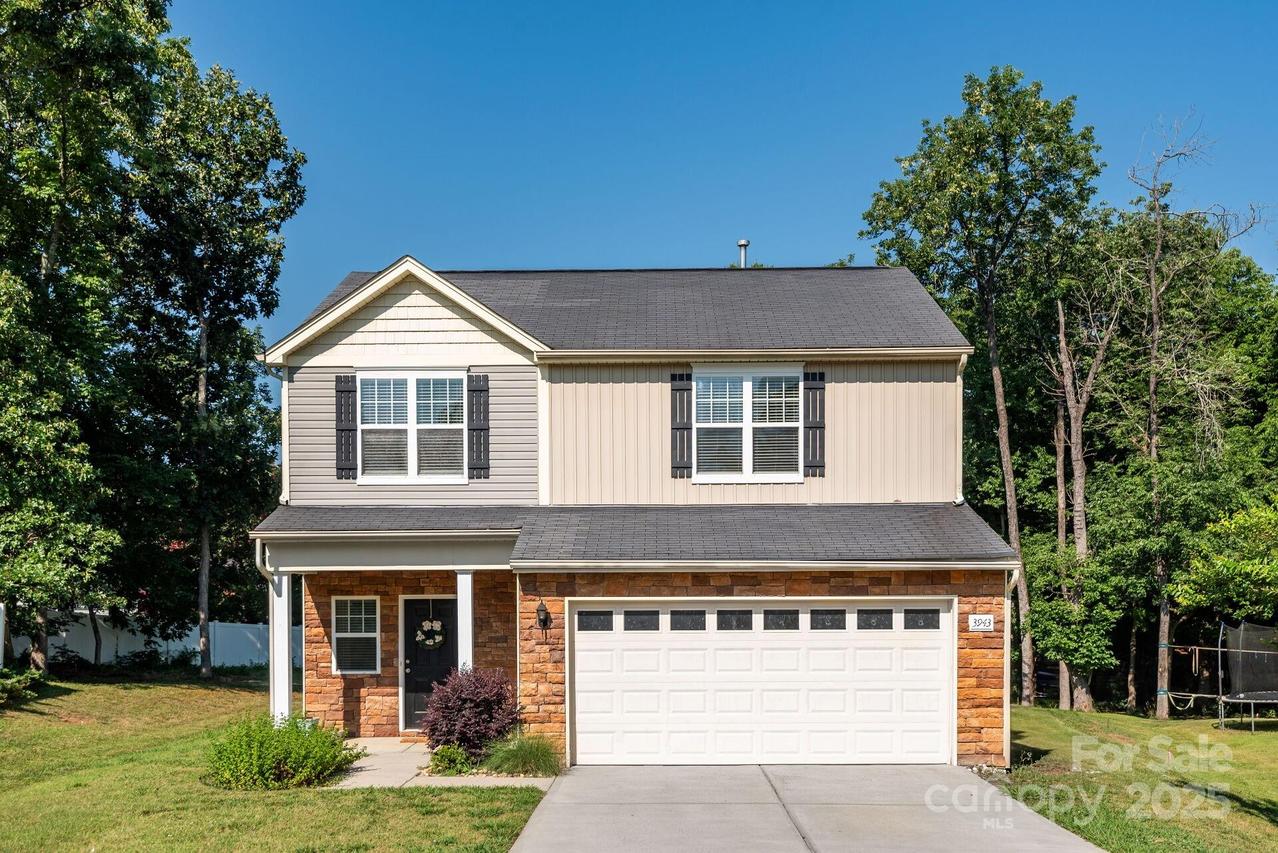 3943 Sky Dr., Charlotte, NC 28226