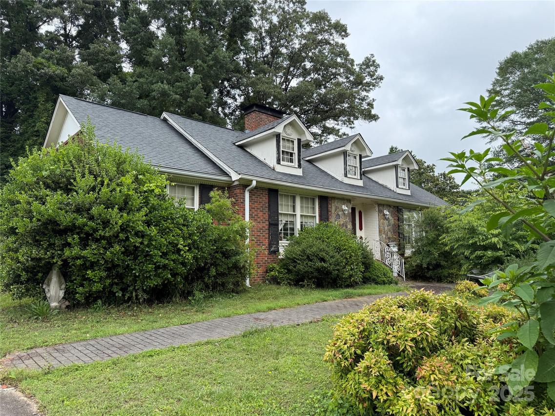 1110 Shamrock Rd., Shelby, NC 28152