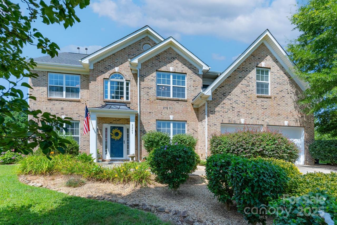 2205 Harding Pl., Indian Trail, NC 28079