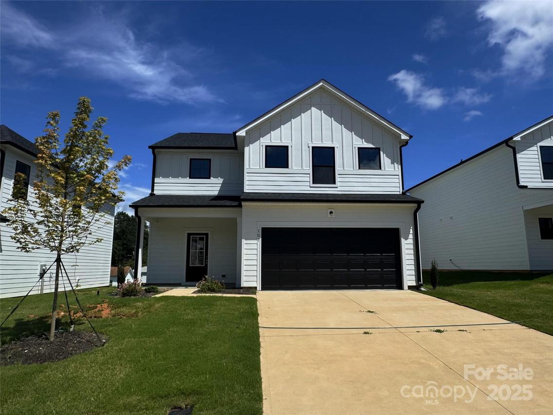 107 Silverwood Ct., Mooresville, NC 28115