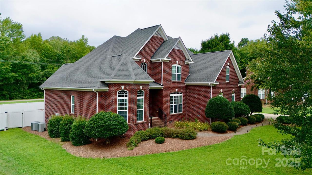 3005 Monterrey Ln., Monroe, NC 28110